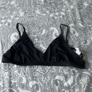 Lululemon large simply strappy bralette